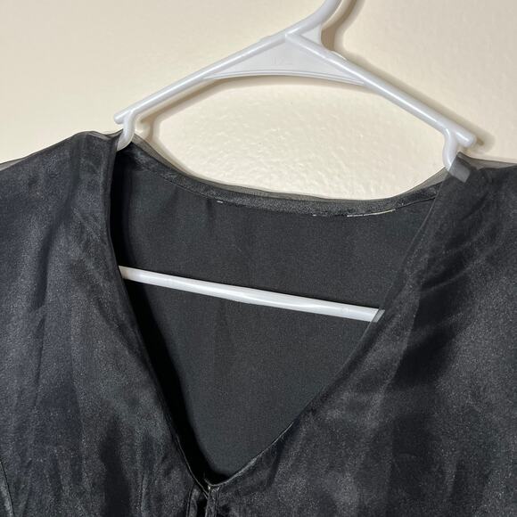 Vintage Satin Blouse Womens Whimsigoth Top L Witchy Long Sleeve V Neck Black - Picture 6 of 6